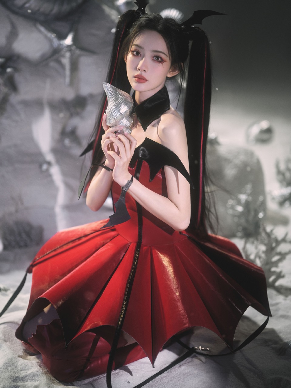 孟子义黑暗难掩钻石光芒 奏响一首绯红夜曲