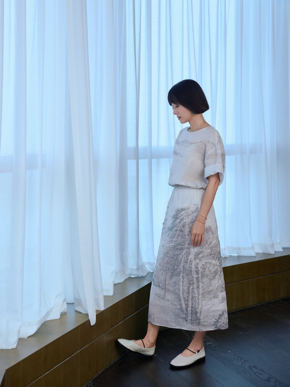 马伊琍春夏花开静享自然 如画如境山水之间  第3张