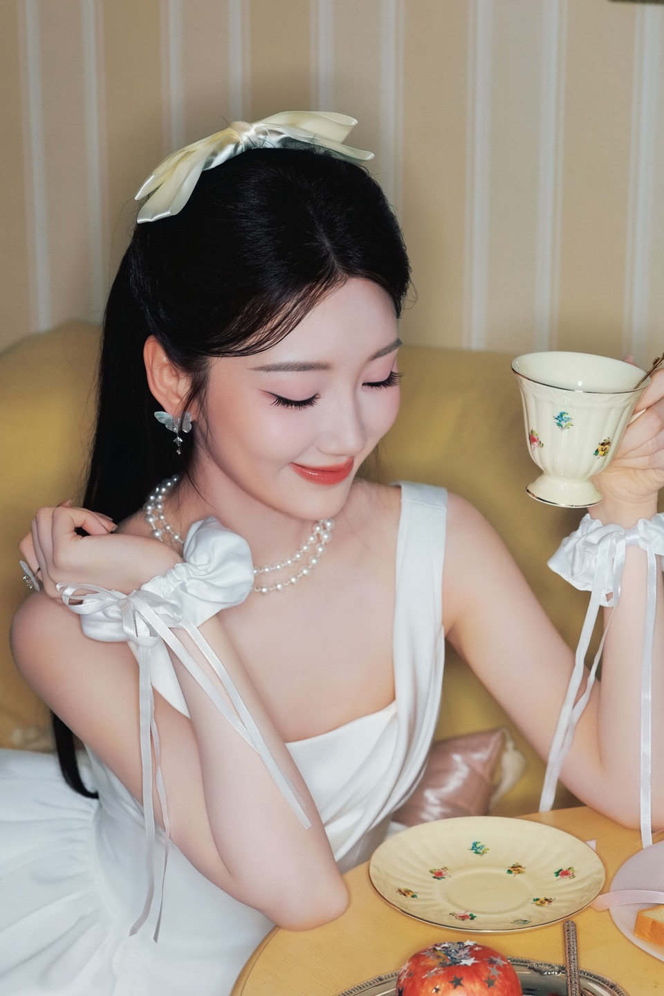 毛晓彤清甜帧帧浪漫 让暖光蔓延进每一段记忆  第11张
