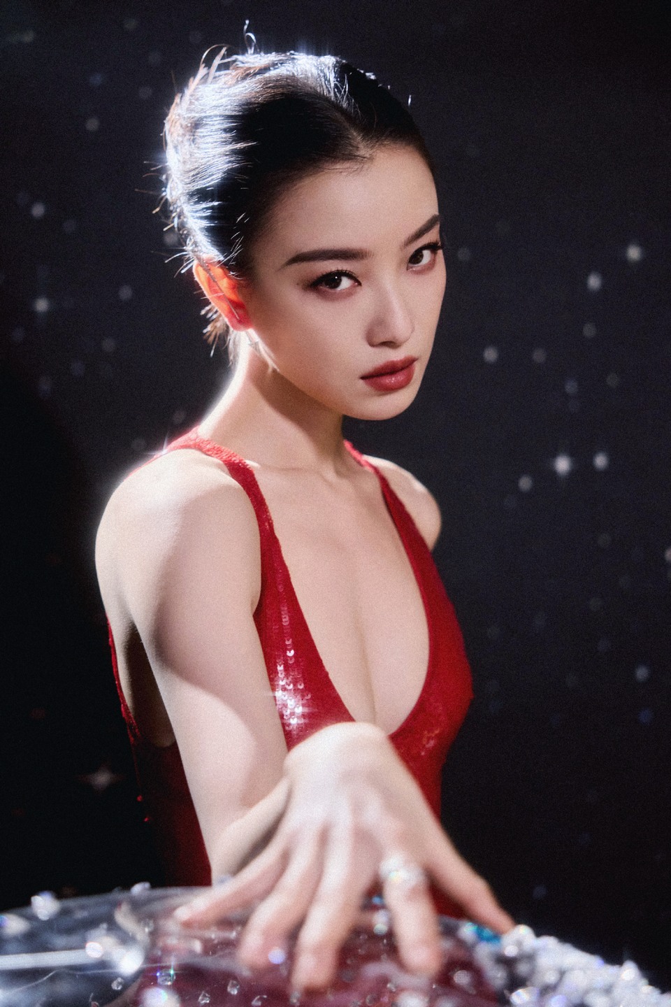倪妮红是信号亦为焦点 自信宣告全部热烈  第9张
