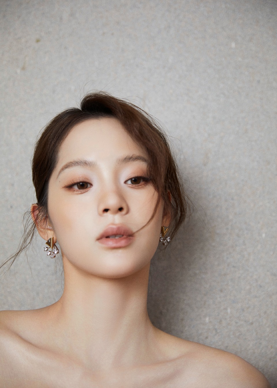欧阳娜娜降落新地标开启新空间 捕捉关于美的线索  第6张