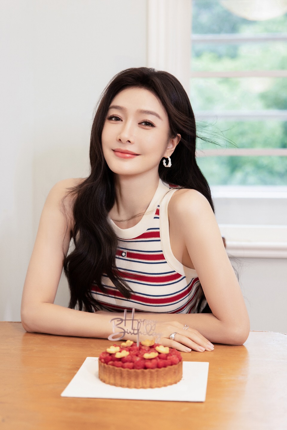 秦岚喜乐随心静享悠然 美好愿景皆如约而至  第11张