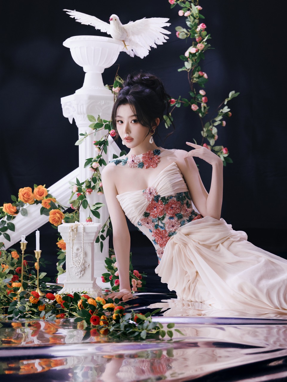 孔雪儿繁花摇曳幸福轮廓 柔光里邂逅每一次明媚  第3张