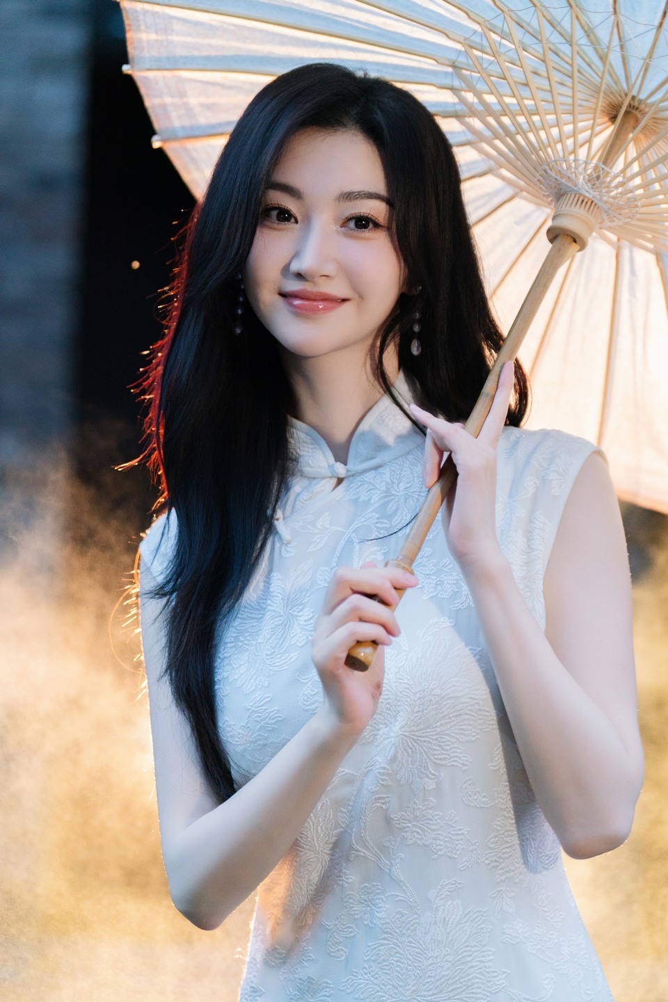 景甜跃入画卷的故事之中 掀开一份浪漫与欣喜  第3张