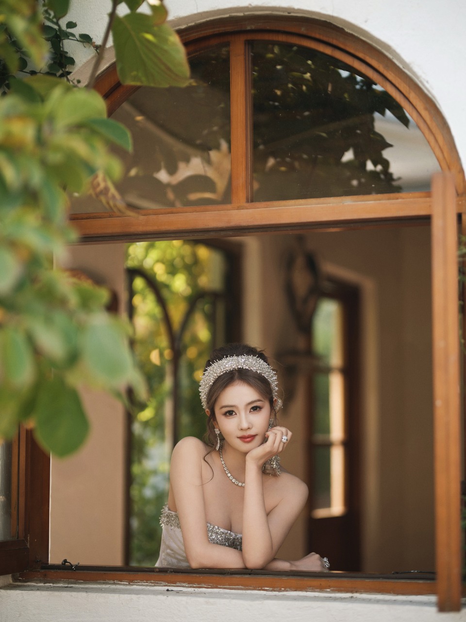 白鹿每一缕光泽都藏着不疾不徐的璀璨 温柔亦有锋芒  第6张