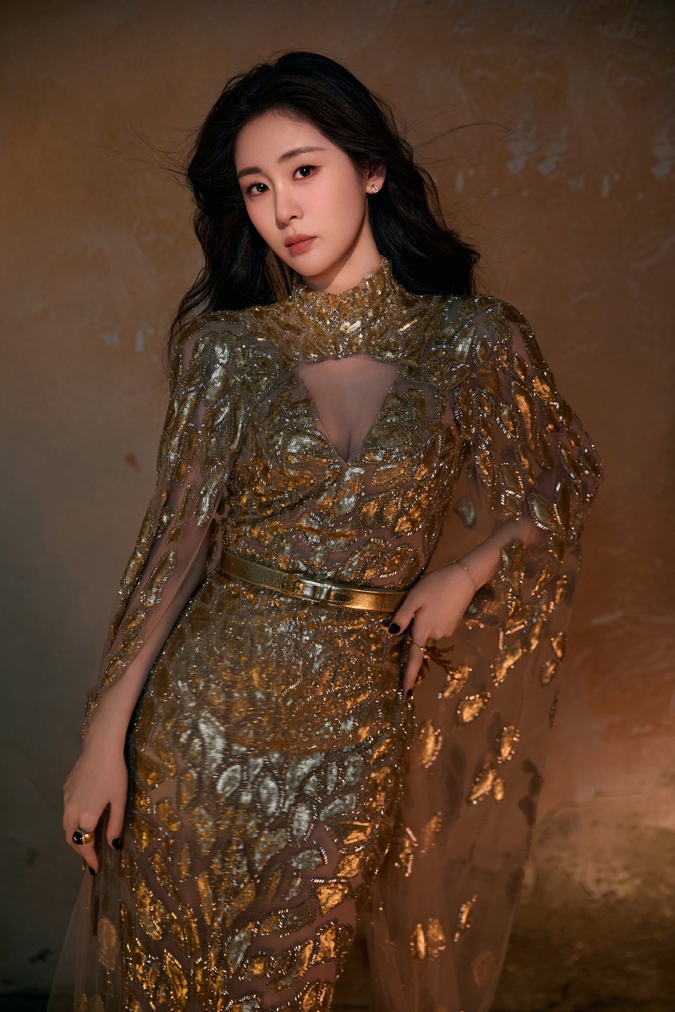 张碧晨鎏金织梦星光倾泻 历炼后盛放出最美的光芒  第10张