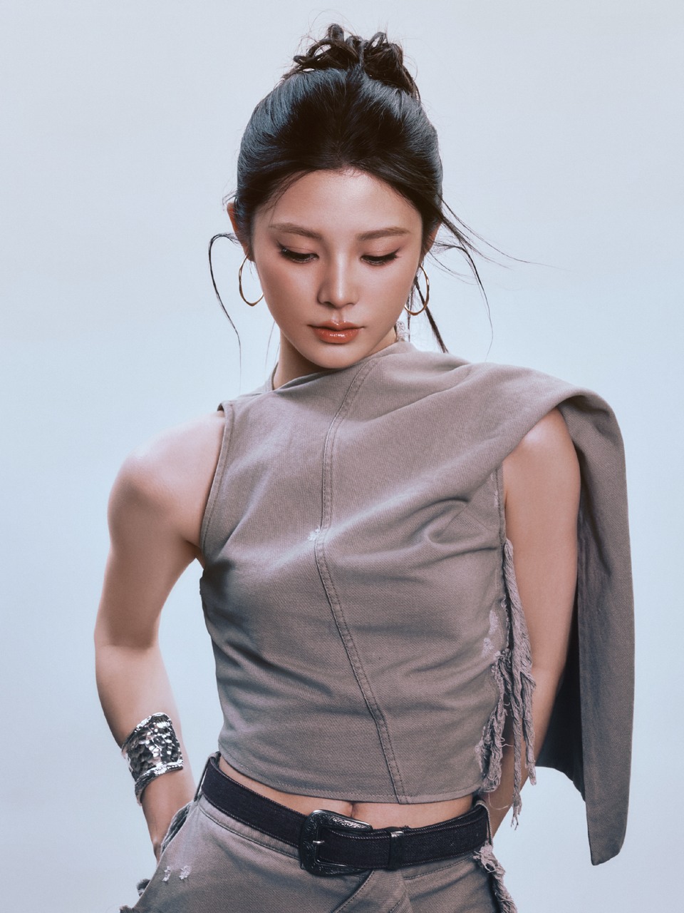姚晓棠随性不羁间感受心脏共鸣 勾勒率性乐章  第10张