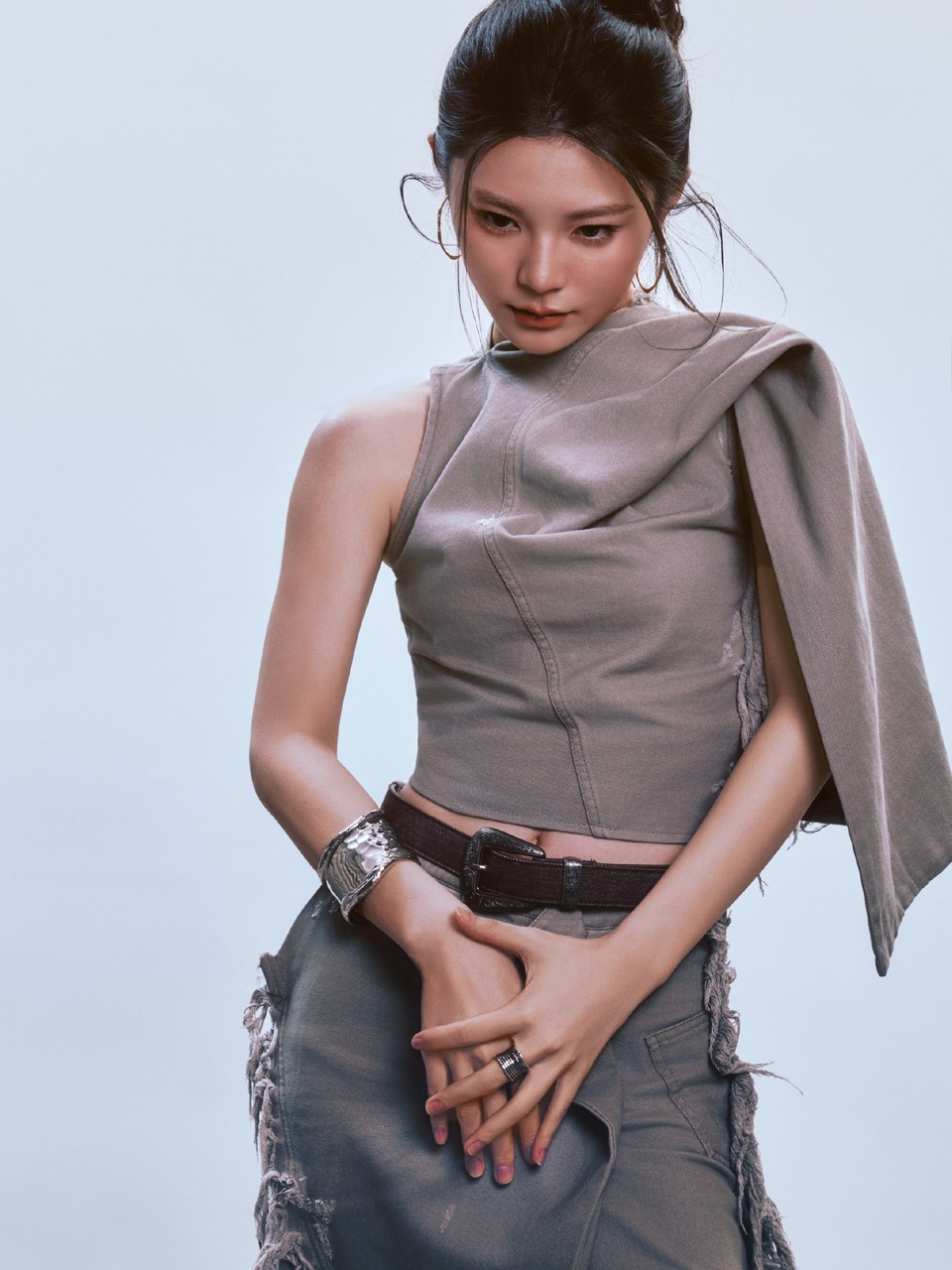 姚晓棠随性不羁间感受心脏共鸣 勾勒率性乐章  第9张