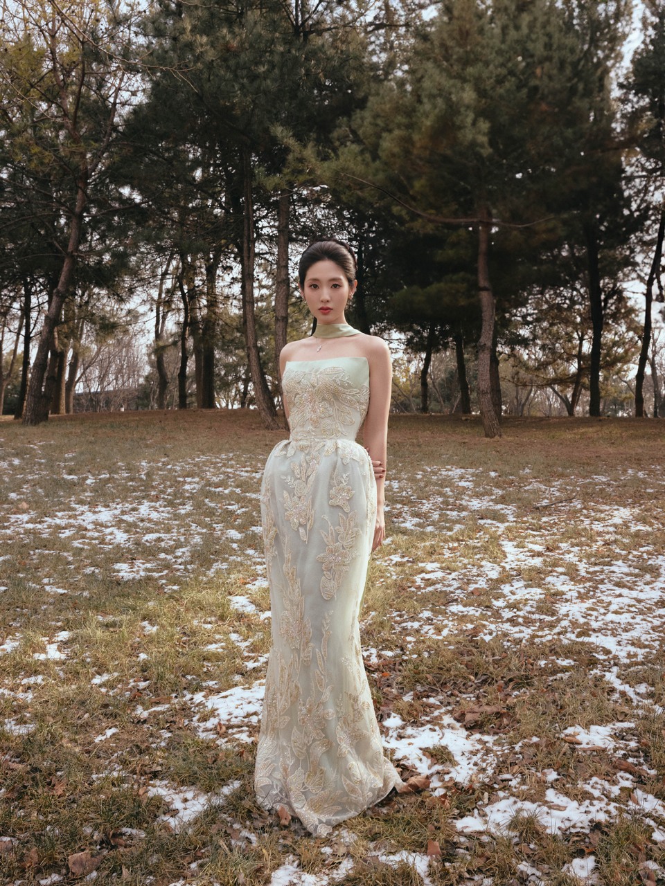 邢菲空灵温婉皎如霜雪 恬静雅致华姿天成  第7张