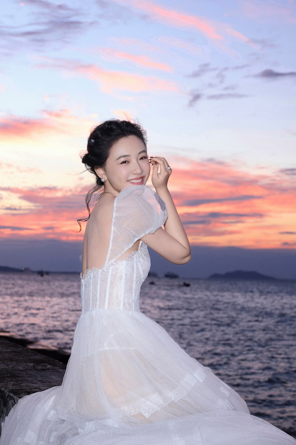 吴倩海漾清澜浪声漫语 听风逐海的惬意时光