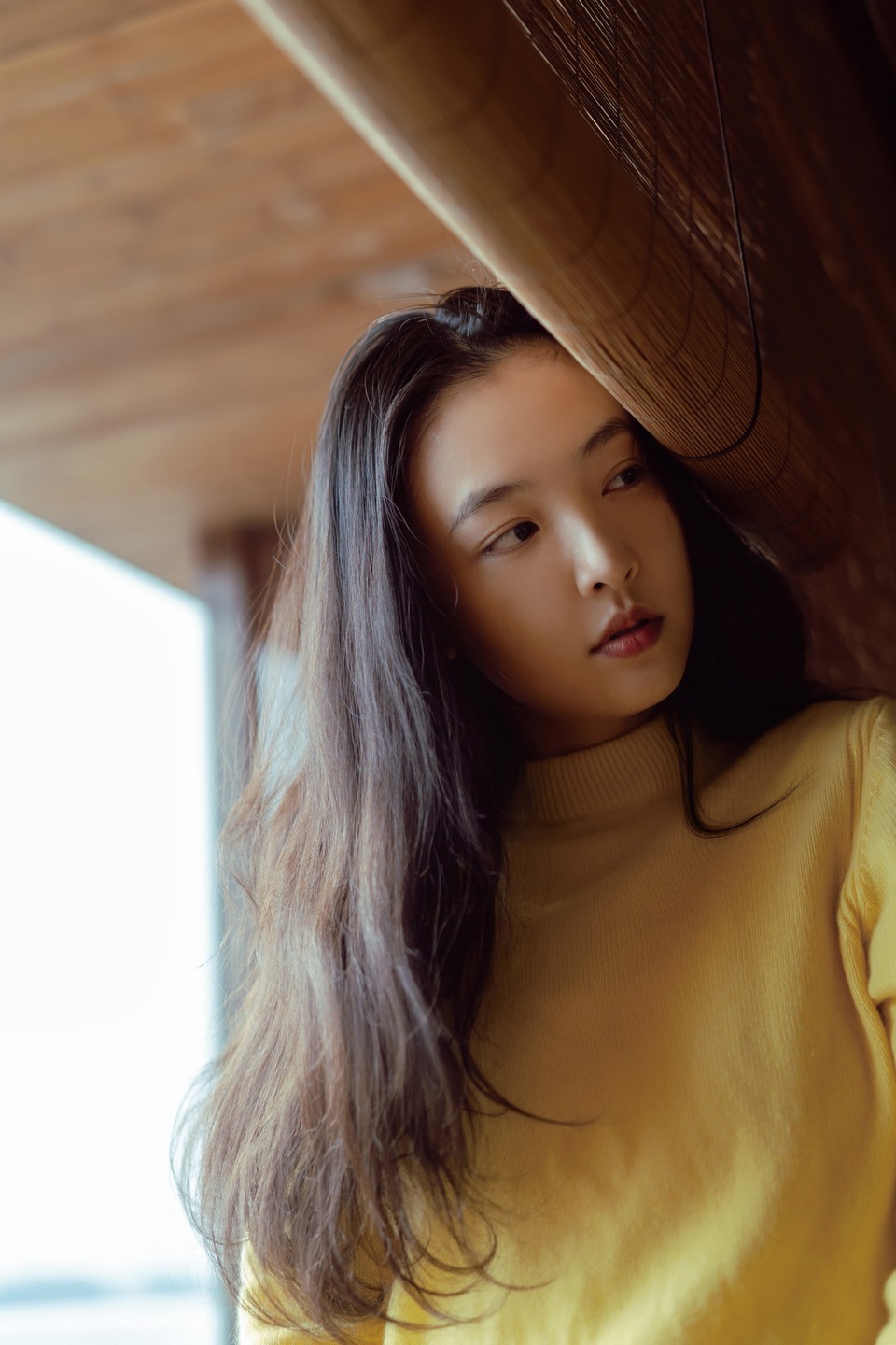 吴倩分享东湖落日下的长发美倩 湖天一色寻芳径  第9张