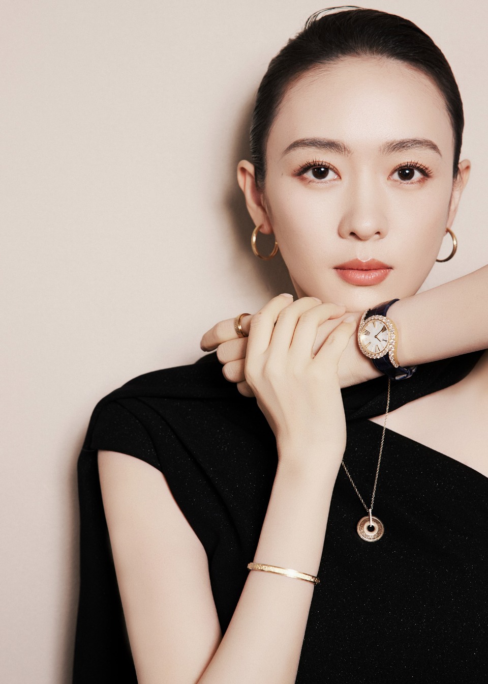 童瑶一曲优雅蓝调于经典结构之上 即兴挥洒