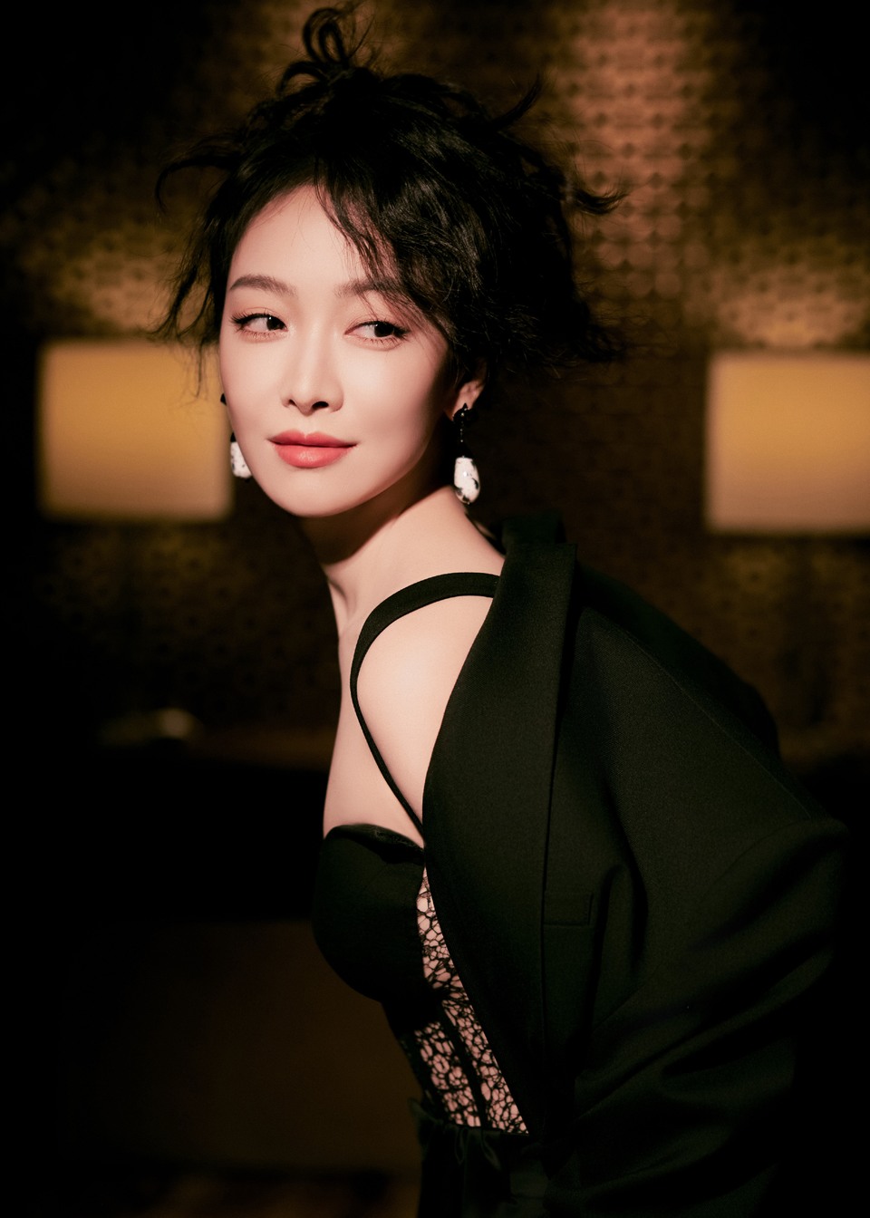 宋茜黑是克制的张力 松弛里藏着不动声色的惊艳  第10张